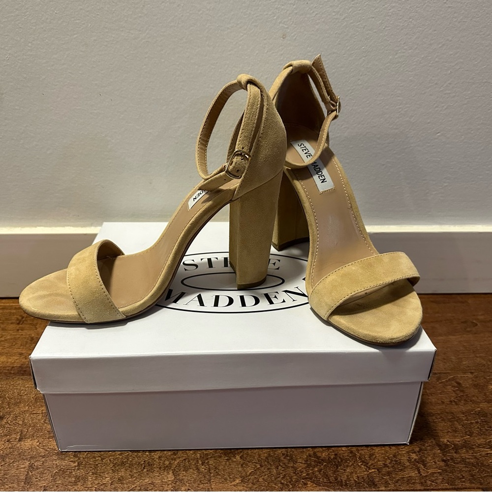 Steve Madden Sand Beige Suede Carrson Heels Sandals Size 8